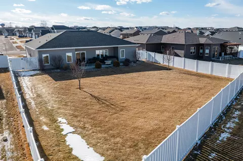 Exterior - 4713 Normandy St, Bismarck, ND 58503 photo 3 of 7