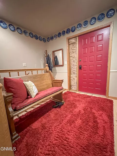 Entry Way - 453 Brandon Dr, Bismarck, ND 58503 photo 1 of 2