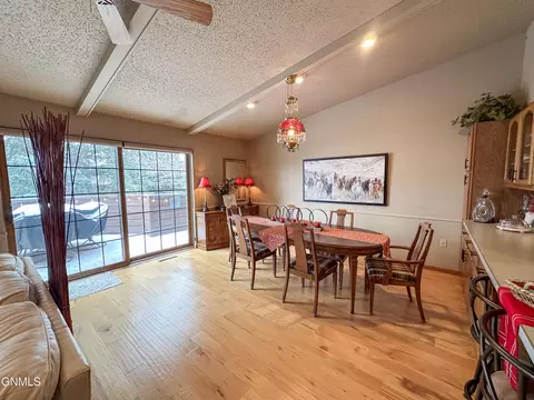 Dining - 453 Brandon Dr, Bismarck, ND 58503 photo 1 of 4