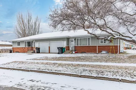 Exterior - 528 Capitol Ave, Bismarck, ND 58501 photo 1 of 4