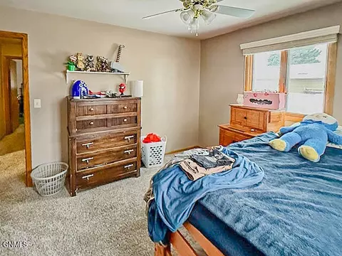 Bedroom - 528 Capitol Ave, Bismarck, ND 58501 photo 5 of 8