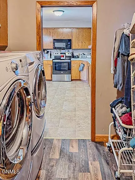 Other - 528 Capitol Ave, Bismarck, ND 58501 photo 17 of 19