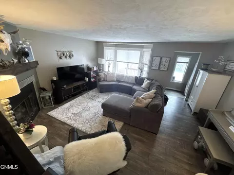 1526 Cimarron Dr, Bismarck, ND 58503 photo 15