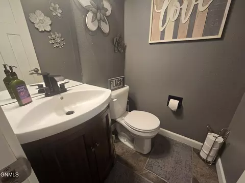 1526 Cimarron Dr, Bismarck, ND 58503 photo 5