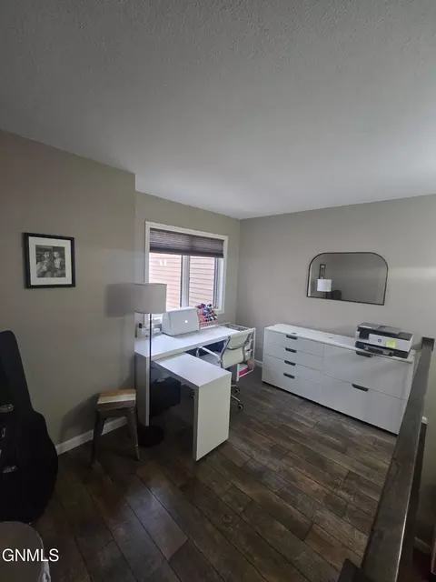 1526 Cimarron Dr, Bismarck, ND 58503 photo 9