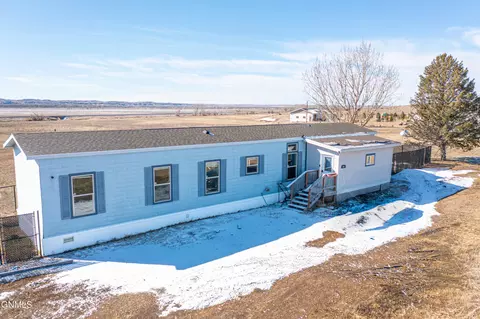 803 1st St W, Culbertson, MT 59218