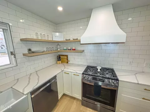 Kitchen - 1413 1st Ave E, Williston, ND 58801 photo 6 of 7