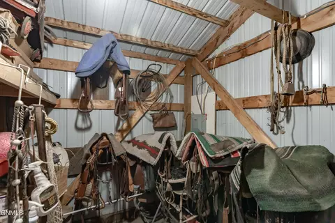 2591 Abbott Ln N, Mandan, ND 58554 photo 35
