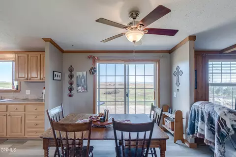 2591 Abbott Ln N, Mandan, ND 58554 photo 14