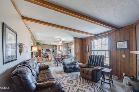 2591 Abbott Ln N, Mandan, ND 58554 photo 8