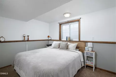 Bedroom - 127 17th St E, Dickinson, ND 58601 photo 3 of 4