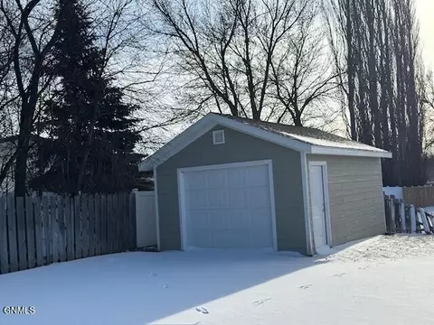 Other - 858 Elm Ave, Dickinson, ND 58601 photo 9 of 9