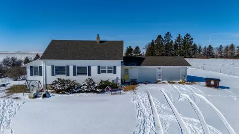 6890 51st Ave SW, Carson, ND 58529