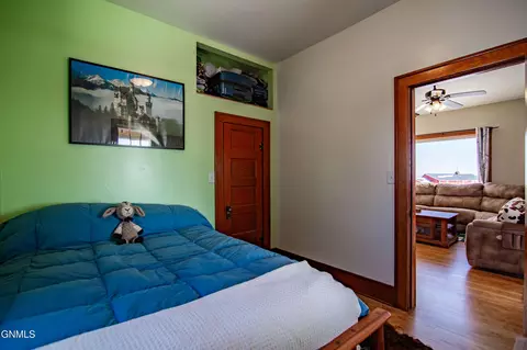 Bedroom - 6890 51st Ave SW, Carson, ND 58529 photo 4 of 7