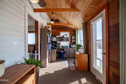 Entry Way - 6890 51st Ave SW, Carson, ND 58529 photo 1 of 4