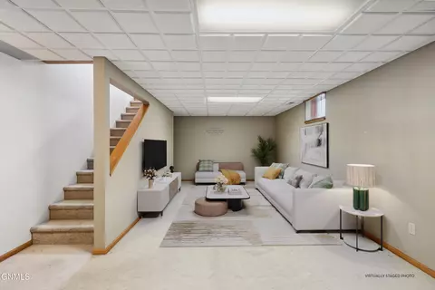 Living - 1002 Turnpike Ave E, Bismarck, ND 58501 photo 7 of 7
