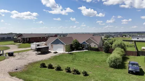View/Area - 5481 Sweet Clover Ln, Williston, ND 58801 photo 3 of 5