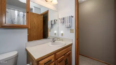 919 Turnpike Ave E, Bismarck, ND 58501 photo 26