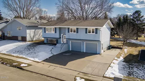 919 Turnpike Ave E, Bismarck, ND 58501 photo 39
