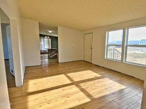 3816 22nd Ave W, Williston, ND 58801 photo 7