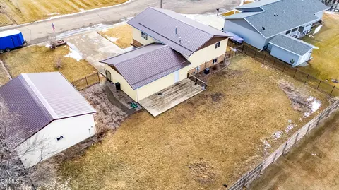 View/Area - 406 Meadow Ln, Mott, ND 58646 photo 6 of 11