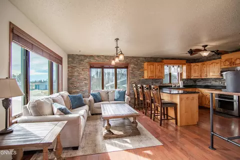 Living - 406 Meadow Ln, Mott, ND 58646 photo 1 of 2