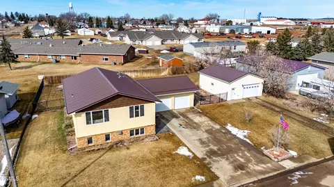 View/Area - 406 Meadow Ln, Mott, ND 58646 photo 11 of 11