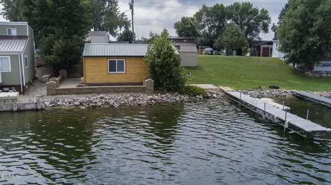 33 Brush Lk, Mercer, ND 58559
