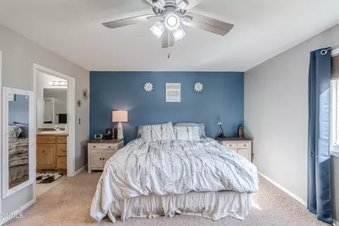Bedroom - 4500 Sundancer Loop SE, Mandan, ND 58554 photo 1 of 5