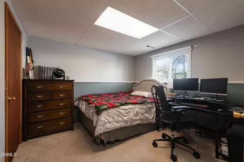 Bedroom - 21 Eckleson Rd, Lincoln, ND 58504 photo 4 of 4