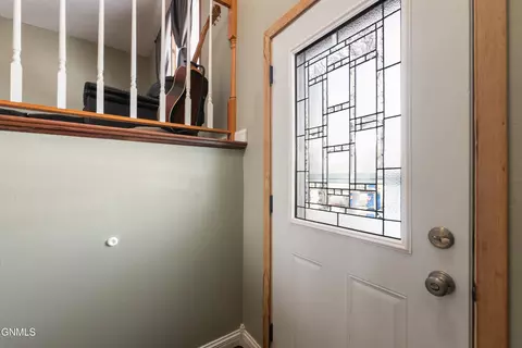 Entry Way - 21 Eckleson Rd, Lincoln, ND 58504 photo 1 of 3
