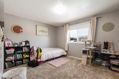 Bedroom - 21 Eckleson Rd, Lincoln, ND 58504 photo 1 of 4