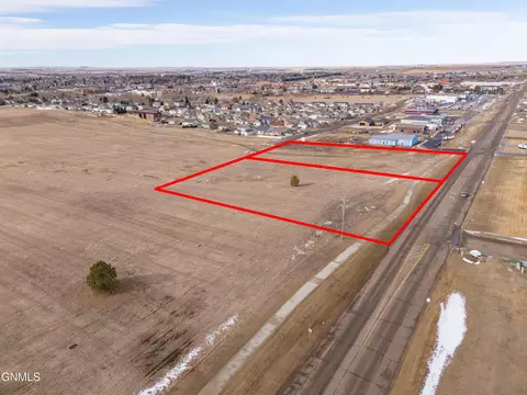 000 21st St E, Dickinson, ND 58601