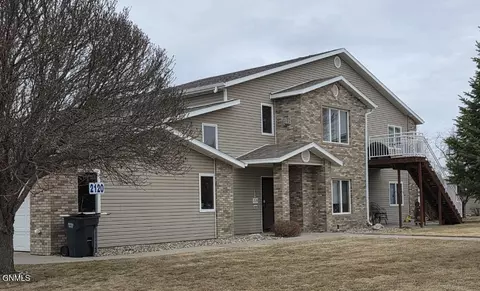 2120 Sundancer Loop SE, Mandan, ND 58554 photo 35