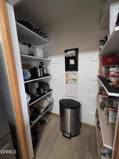 2120 Sundancer Loop SE, Mandan, ND 58554 photo 8