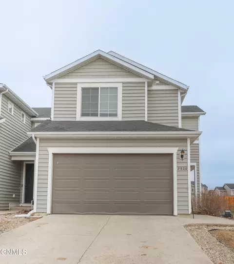 2800 28th St W, Williston, ND 58801