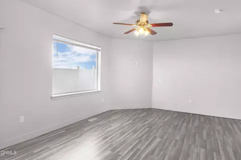 Living - 5809 Victoria Ave, Williston, ND 58801 photo 2 of 2