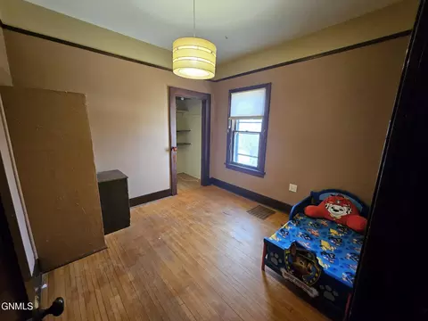 Bedroom - 425 Elk St, Hebron, ND 58638 photo 1 of 5
