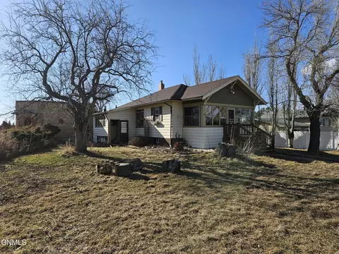 Other - 425 Elk St, Hebron, ND 58638 photo 4 of 22