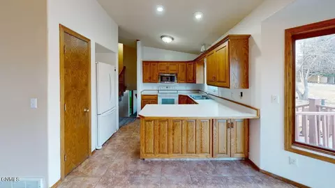 Kitchen - 138 Calgary Ave, Bismarck, ND 58503 photo 2 of 2