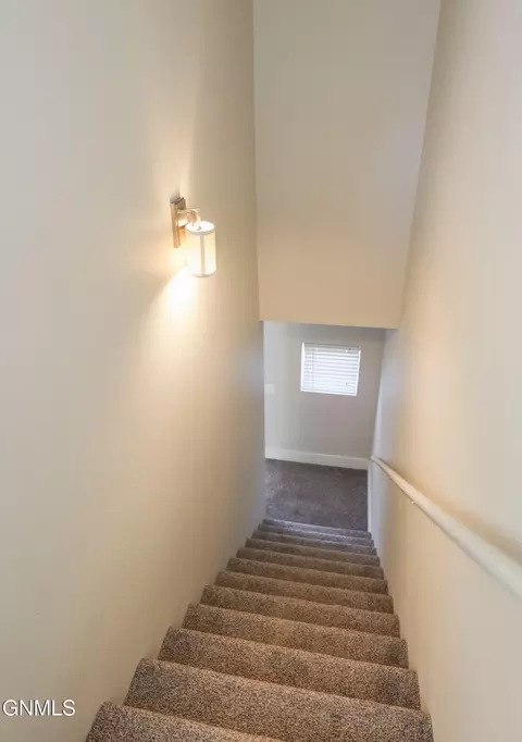 Entry Way - 2726 27th St W, Williston, ND 58801 photo 3 of 4