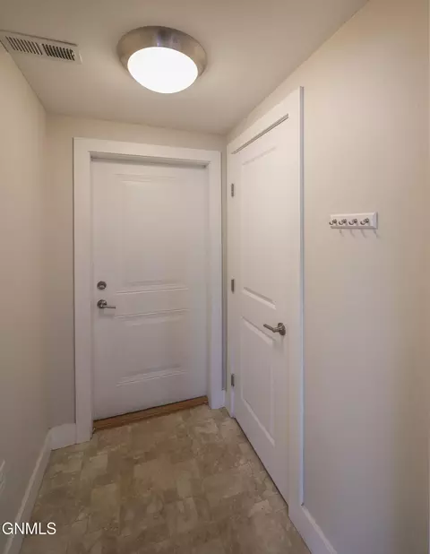 Entry Way - 2726 27th St W, Williston, ND 58801 photo 2 of 4