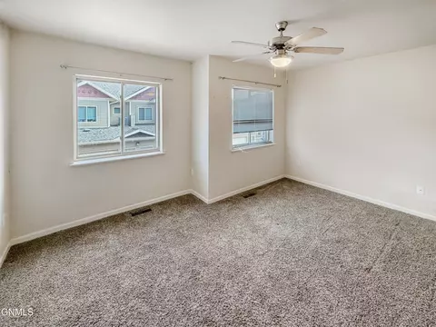 Bedroom - 3604 Long Branch Ave, Williston, ND 58801 photo 1 of 3