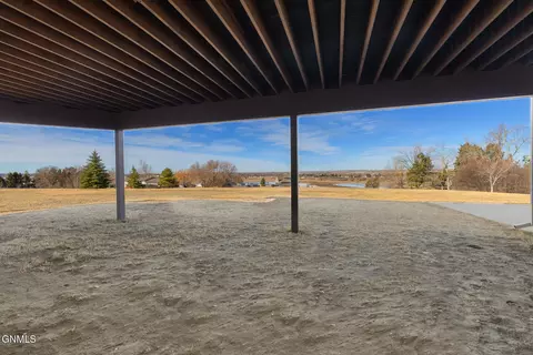 13415 Kingsview Ln, Williston, ND 58801 photo 51