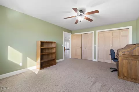 13415 Kingsview Ln, Williston, ND 58801 photo 45