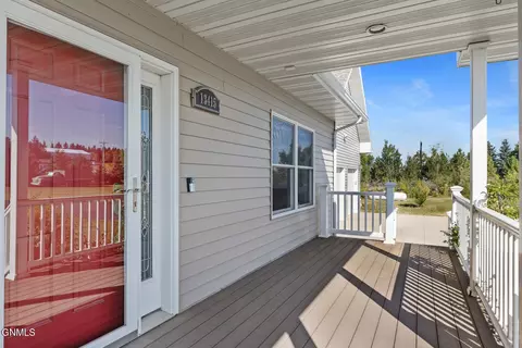 13415 Kingsview Ln, Williston, ND 58801 photo 9