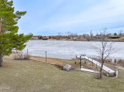 View/Area - 272 273 Blacktail Dr, Williston, ND 58801 photo 1 of 1