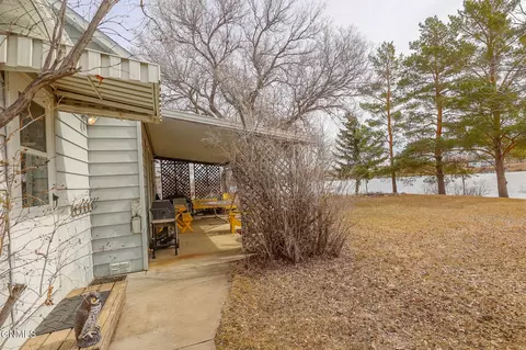 Exterior - 272 273 Blacktail Dr, Williston, ND 58801 photo 12 of 17