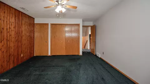 Bedroom - 6940 Horseshoe Bnd, Bismarck, ND 58503 photo 8 of 9