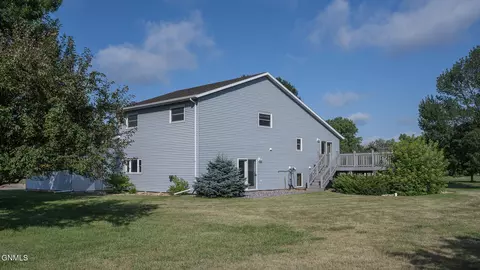 Other - 6940 Horseshoe Bnd, Bismarck, ND 58503 photo 12 of 13